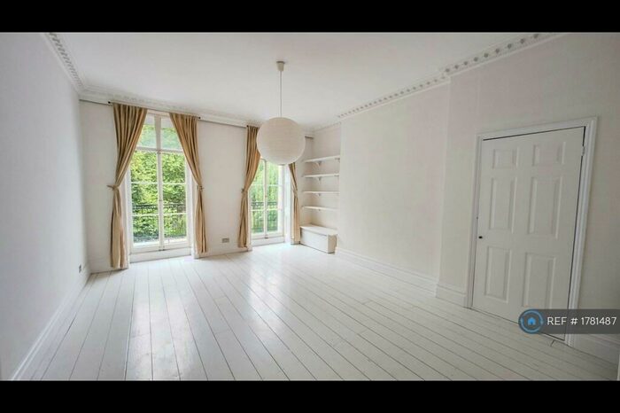 2 Bedroom Flat To Rent In Clapton Terrace, London, E5