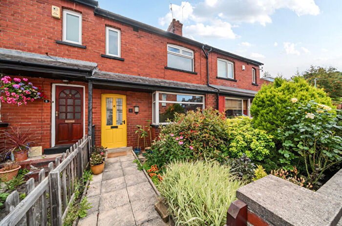 3 Bedroom Terraced House For Sale In Vicarage Terrace, Kirkstall, Leeds, LS5