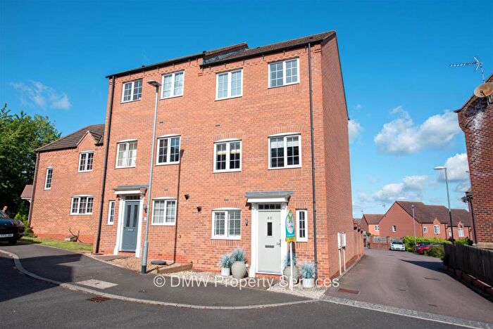 3 Bedroom Semi-Detached House For Sale In Wharf Gardens, Bingham, Nottingham, NG13
