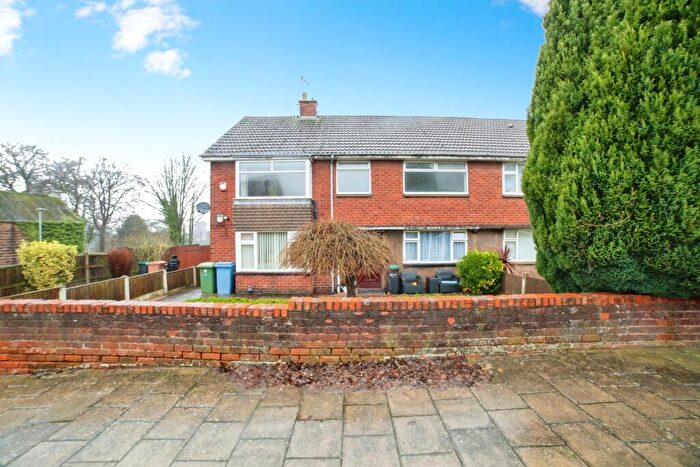 2 Bedroom Maisonette For Sale In High Street, Pleasley, Mansfield, Nottinghamshire, NG19