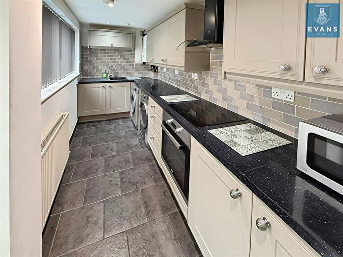 4 Bedroom Terraced House For Sale In Craven Street, Coventry, CV5