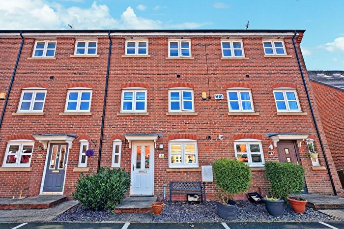 4 Bedroom Terraced House For Sale In Hydrangea Close, Westhoughton, BL5