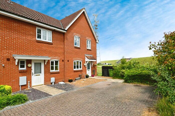 3 Bedroom End Of Terrace House For Sale In Landseer Drive, Downham Market, PE38