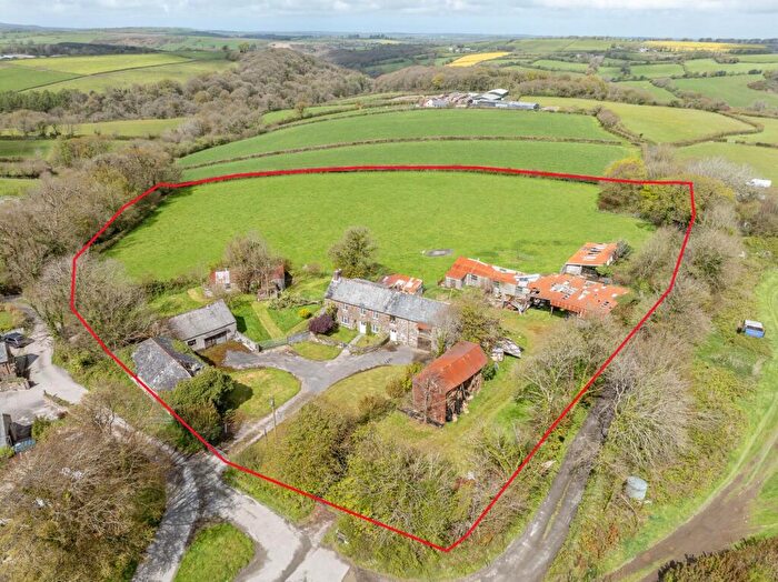 3 Bedroom Farm House For Sale In Tregadillett, Launceston, PL15