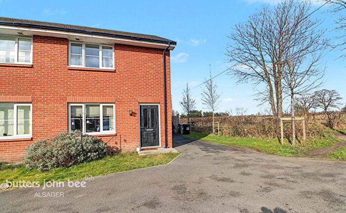 3 Bedroom Semi Detached House For Sale In John Cliff Way, Alsager, ST7