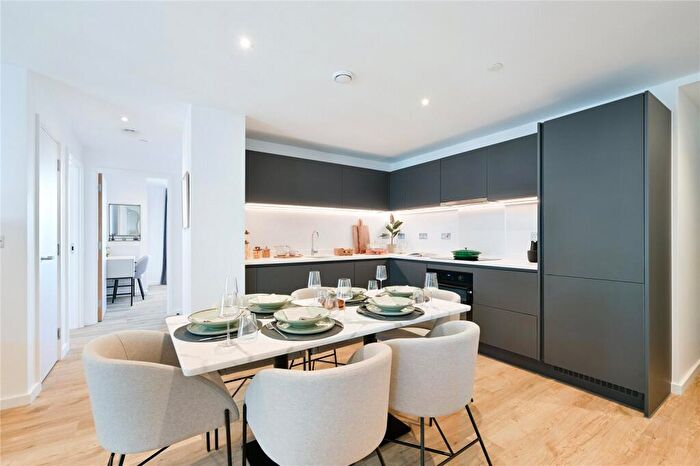 2 Bedroom Apartment To Rent In Swan Street, Manchester, M5