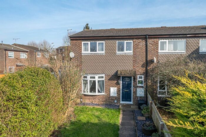 3 Bedroom End Of Terrace House To Rent In Laidon Square, Hemel Hempstead, Hertfordshire, HP2