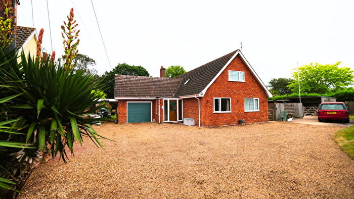 4 Bedroom Detached House For Sale In Market Lane, Burston, Diss, IP22