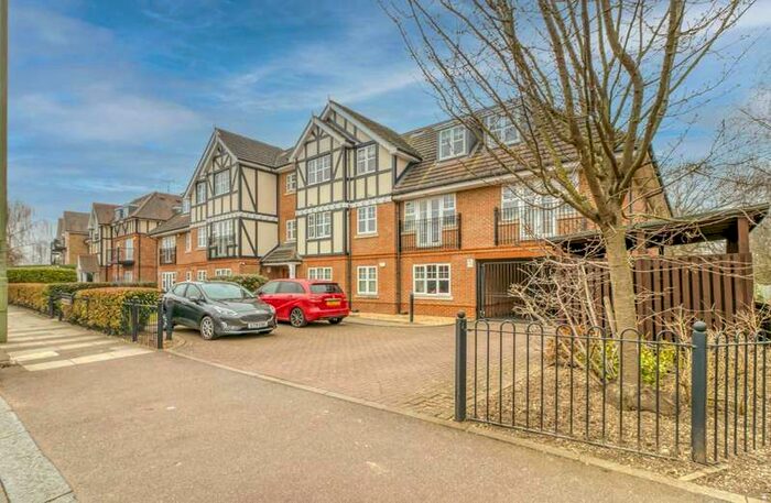 2 Bedroom Flat To Rent In Holders Hill Road, Mill Hill, London, NW7