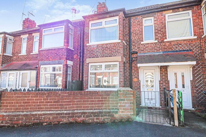 3 Bedroom Terraced House To Rent In Edgeware Avenue, Hull, HU9