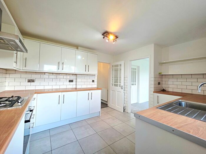 4 Bedroom Terraced House To Rent In Weald Drive, Crawley, RH10