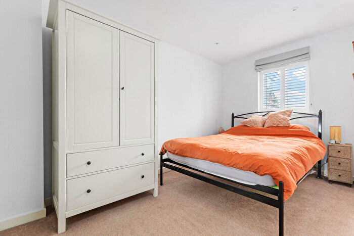 3 Bedroom Terraced House For Sale In Birdham Road, Chichester, PO20