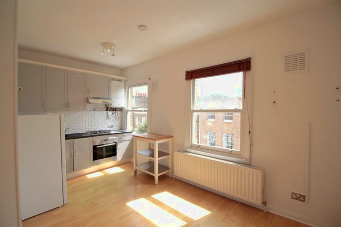 1 Bedroom Flat To Rent In Stockwell Green, London, SW9