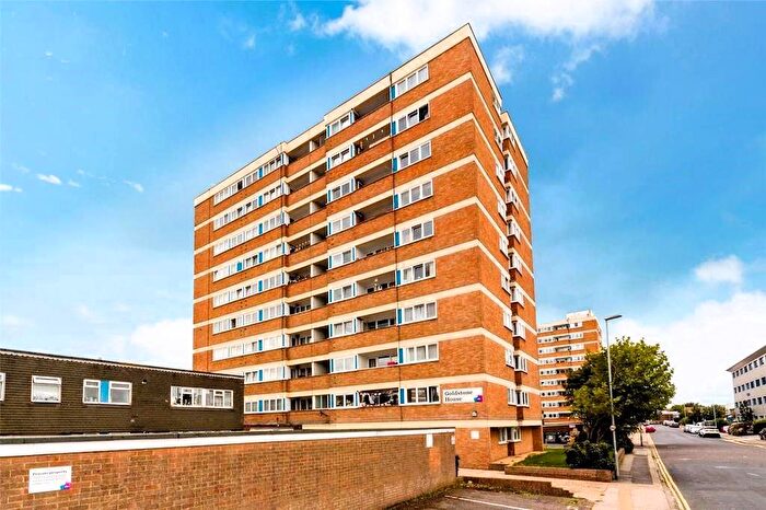 1 Bedroom Flat To Rent In Goldstone House, Clarendon Road, Hove, BN3