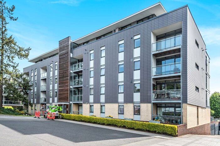 2 Bedroom Flat To Rent In Newsom Place, St Albans, AL1