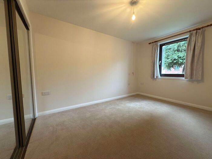 1 Bedroom Flat For Sale In Argyle Court, Crown, Inverness, IV2