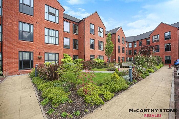 1 Bedroom Apartment For Sale In Milward Place, Clive Road, Redditch, Worcestershire, B97