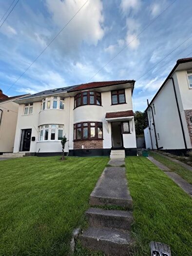 3 Bedroom Semi Detached House To Rent In Oakdene Avenue, Chislehurst, BR7