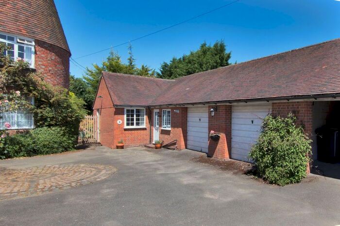 2 Bedroom Cottage To Rent In Aldon Lane, Offham, West Malling, ME19