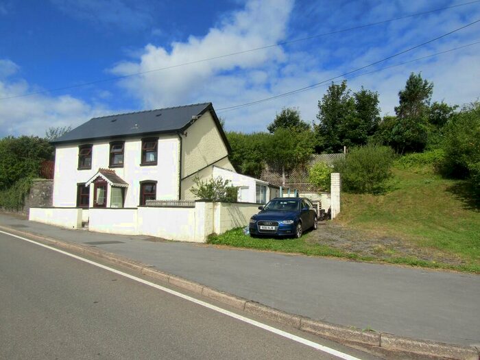 2 Bedroom Detached House For Sale In Llangyndeyrn, Kidwelly, Carmarthenshire., SA17