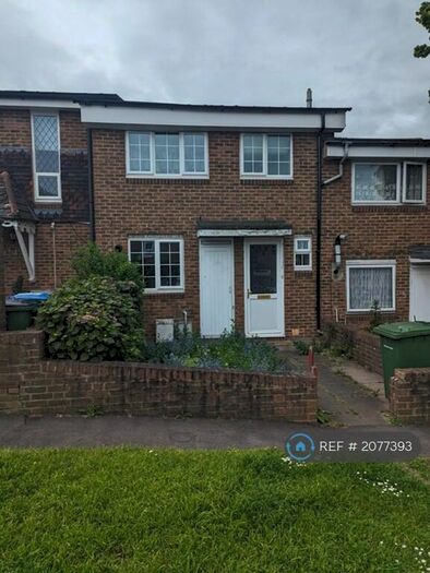 3 Bedroom Terraced House To Rent In Burrage Road, London, SE18