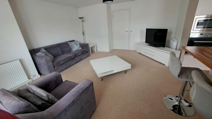 2 Bedroom Flat To Rent In Causewayend, City Centre, Aberdeen, AB25