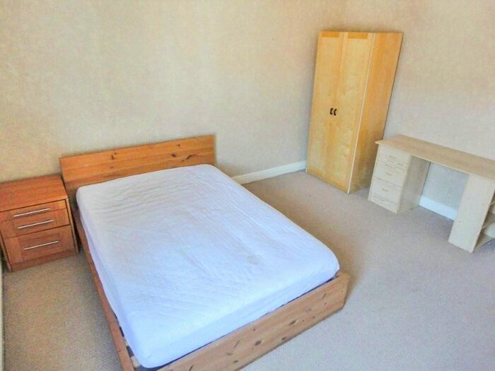 3 Bedroom Terraced House To Rent In Brailsford Road, Fallowfield, Manchester, M14