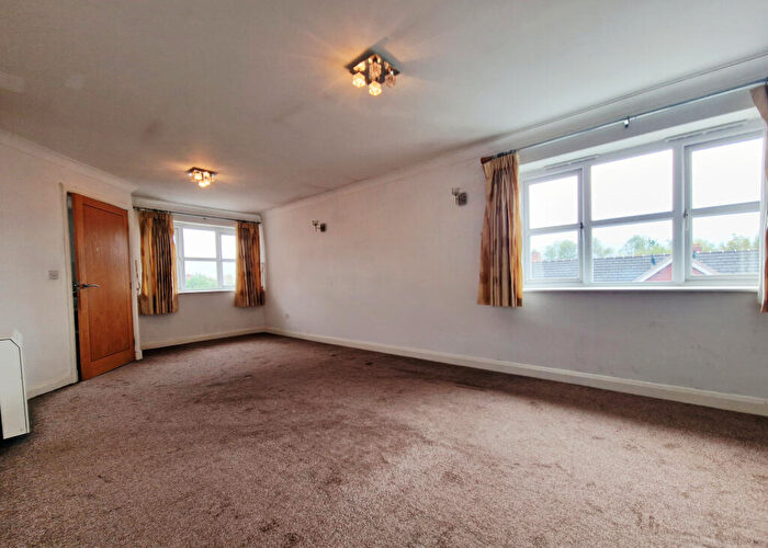 2 Bedroom Apartment To Rent In Atherton Close, Ashton-on-Ribble, Ashton, PR2