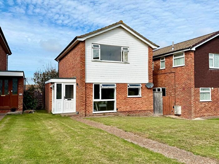 3 Bedroom Detached House For Sale In Seven Sisters Road, Lower Willingdon, Eastbourne, East Sussex, BN22