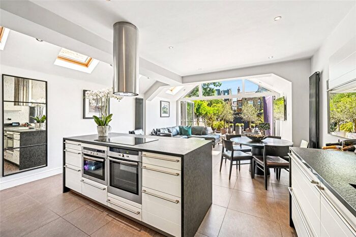 4 Bedroom Terraced House To Rent In Kenyon Street, London, SW6