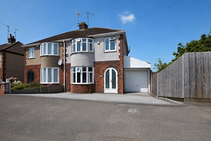 3 Bedroom Semi-Detached House For Sale In Hayden Avenue, Finedon, NN9
