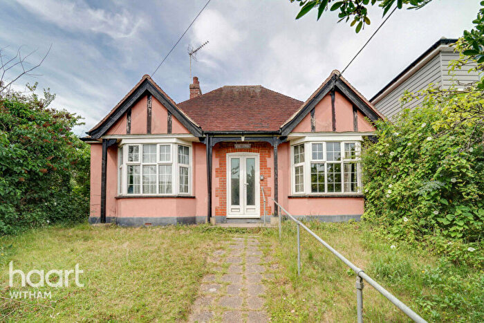 2 Bedroom Detached Bungalow For Sale In Maldon Road, Witham, CM8