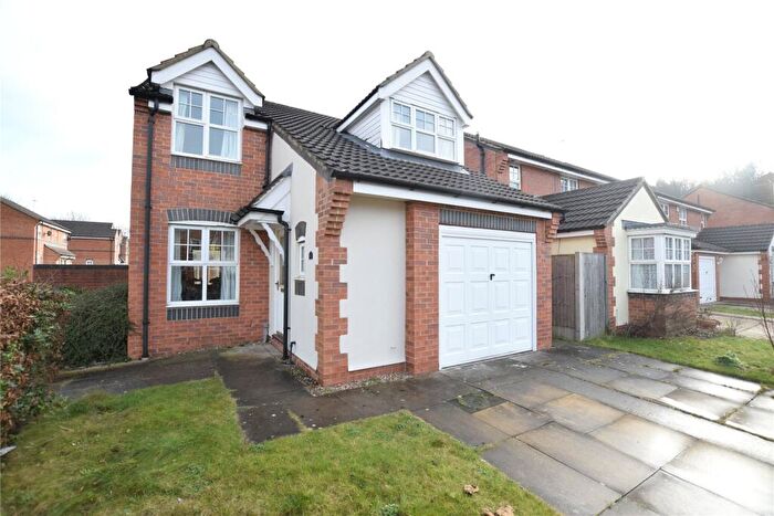 3 Bedroom Detached House To Rent In Boothroyd Drive, Meanwood, Leeds, LS6