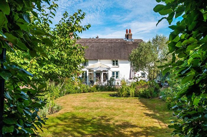 3 Bedroom Cottage For Sale In Belmont Road, Ashley, New Milton, BH25