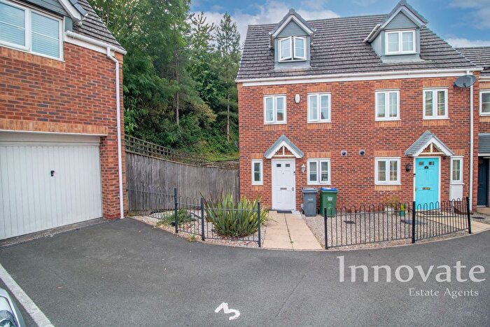 3 Bedroom Semi Detached House For Sale In Mehdi Road, Oldbury, B69