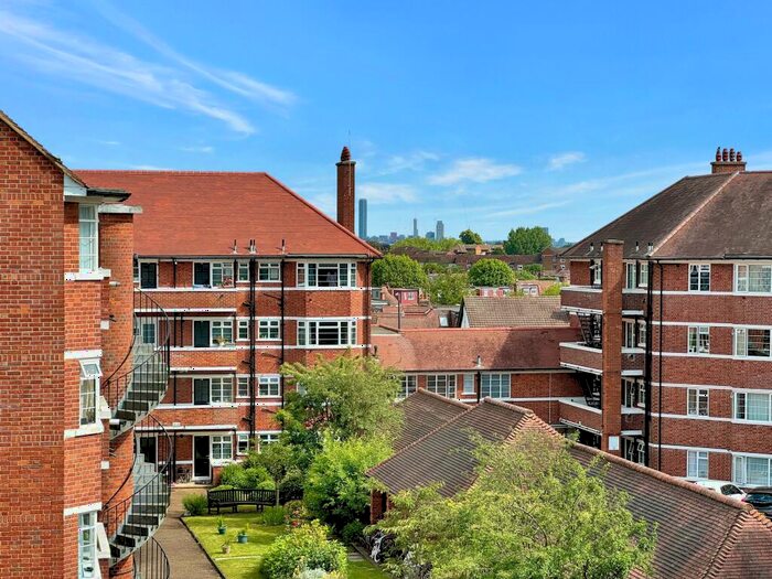 1 Bedroom Flat To Rent In Derby Road, Sheen Parkside, SW14