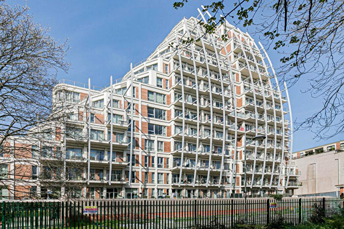 1 Bedroom Apartment To Rent In Henry Macaulay Avenue, Kingston Upon Thames, KT2