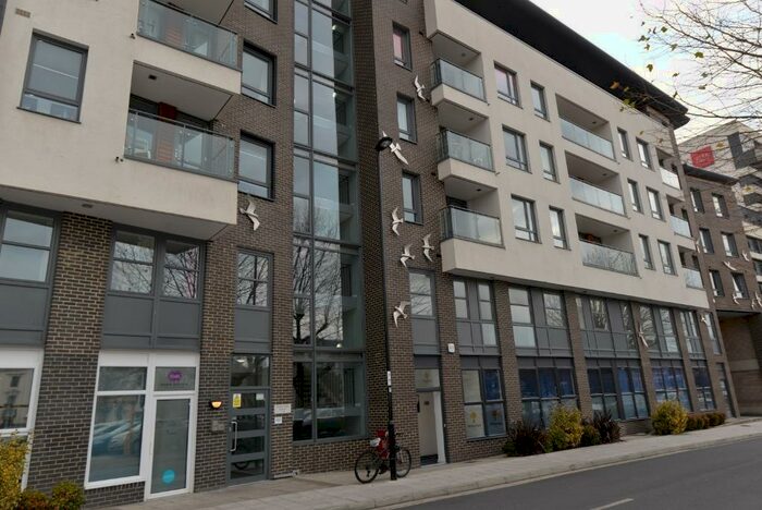 2 Bedroom Flat To Rent In College Street, Southampton, SO14