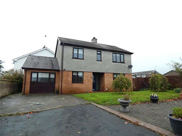 4 Bedroom Detached House To Rent In Lon Oleuwen, Caernarfon, Gwynedd, LL55
