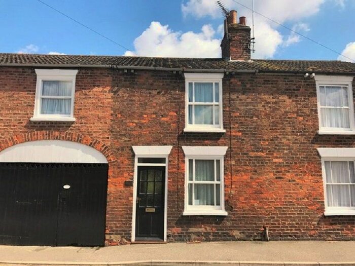 2 Bedroom Terraced House To Rent In Broadbank, Louth, LN11