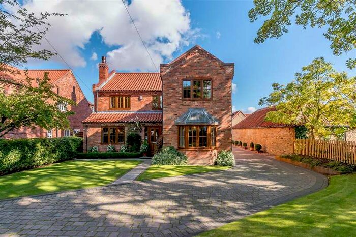 4 Bedroom Detached House For Sale In Owmby Road, Spridlington, Market Rasen, LN8