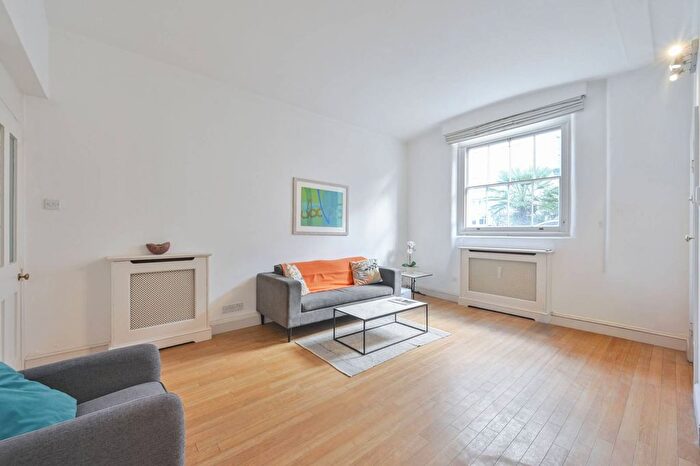 1 Bedroom Flat To Rent In Montpellier Walk, Knightsbridge, London, SW7