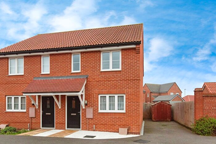 2 Bedroom Semi-Detached House For Sale In Oxlip Way, Stowupland, Stowmarket, IP14