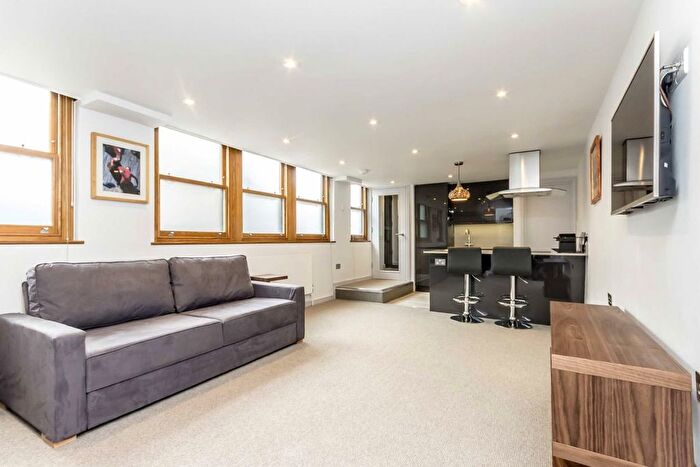 2 Bedroom Property To Rent In Barb Mews, Hammersmith, W6