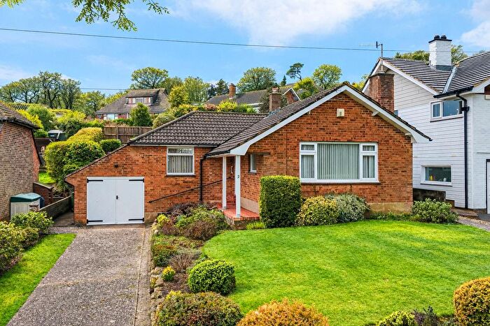 2 Bedroom Detached Bungalow For Sale In The Byeway, Hastings, TN34