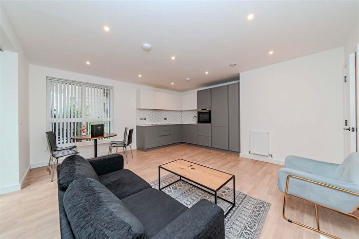 2 Bedroom Flat For Sale In Greenleaf Walk, Southall, London, UB1