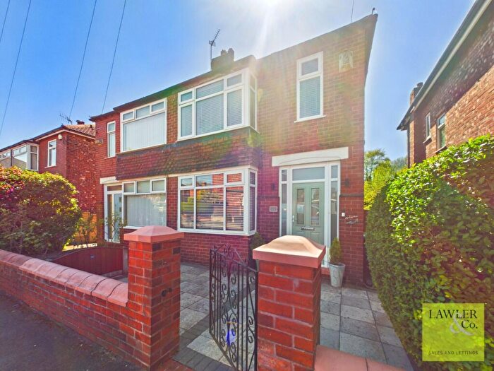 3 Bedroom Semi-Detached House For Sale In The Circuit, Edgeley, Stockport, SK3