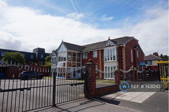 2 Bedroom Flat To Rent In Dovedale Road, Liverpool, L18