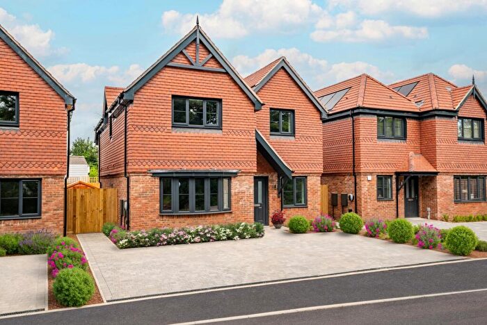 4 Bedroom Detached House For Sale In Mulberry Place, Smallford, St. Albans, AL4