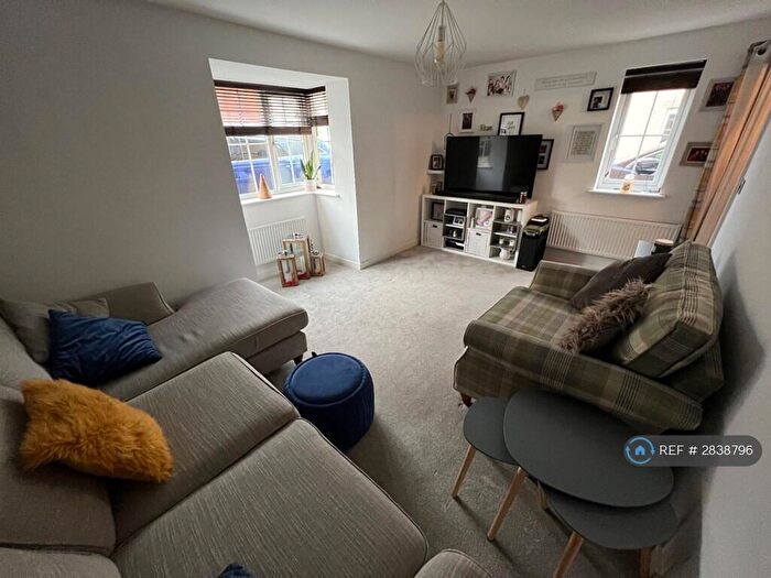 3 Bedroom Detached House To Rent In Pochard Street, Costessey, Norwich, NR8